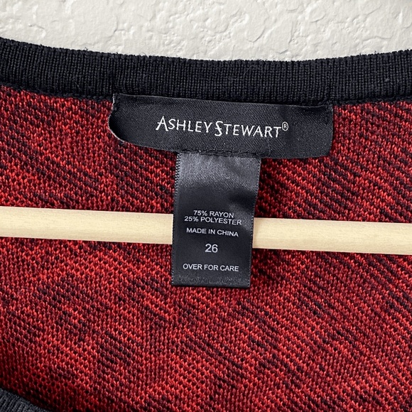 ⭐️SALE⭐️ Ashley Stewart Sweater Plus Size 26 Red Black Animal Print - Picture 4 of 4